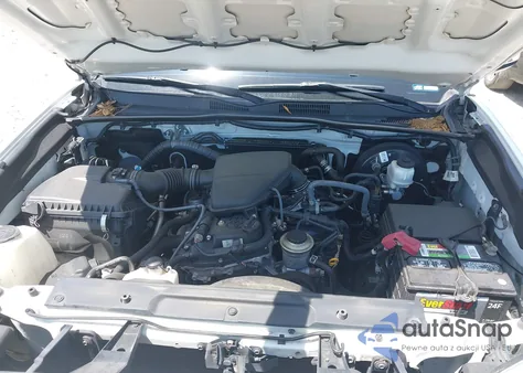 2018 Toyota Tacoma Sr from USA, damaged, VIN 5TFAX5GN8JX124041